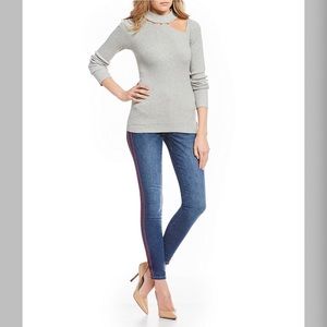 💕New Item 💗Guess Jeans Sexy Curve